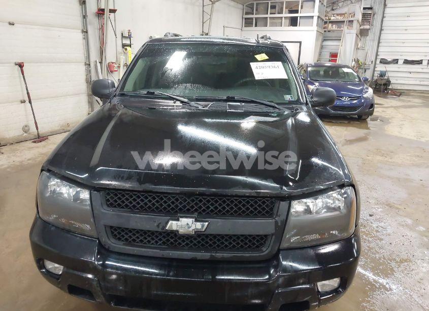 Photo 12 of 2008 Chevrolet Trailblazer LT (VIN 1GNDT13SX82156467)