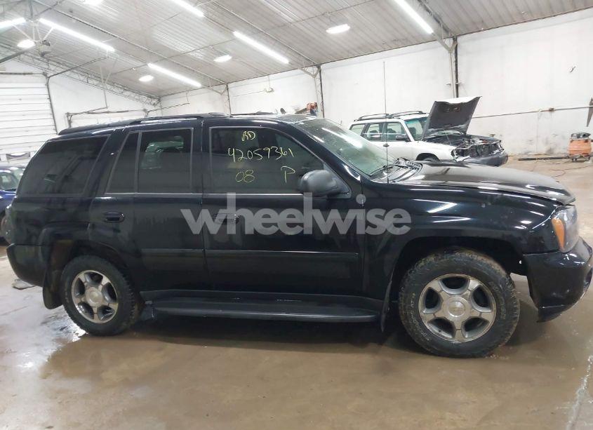 Photo 13 of 2008 Chevrolet Trailblazer LT (VIN 1GNDT13SX82156467)