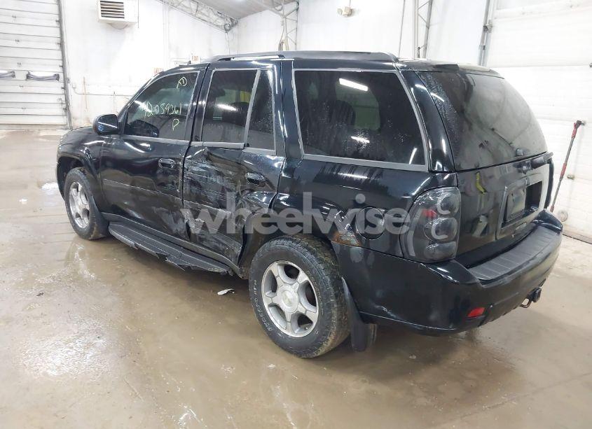 Photo 3 of 2008 Chevrolet Trailblazer LT (VIN 1GNDT13SX82156467)