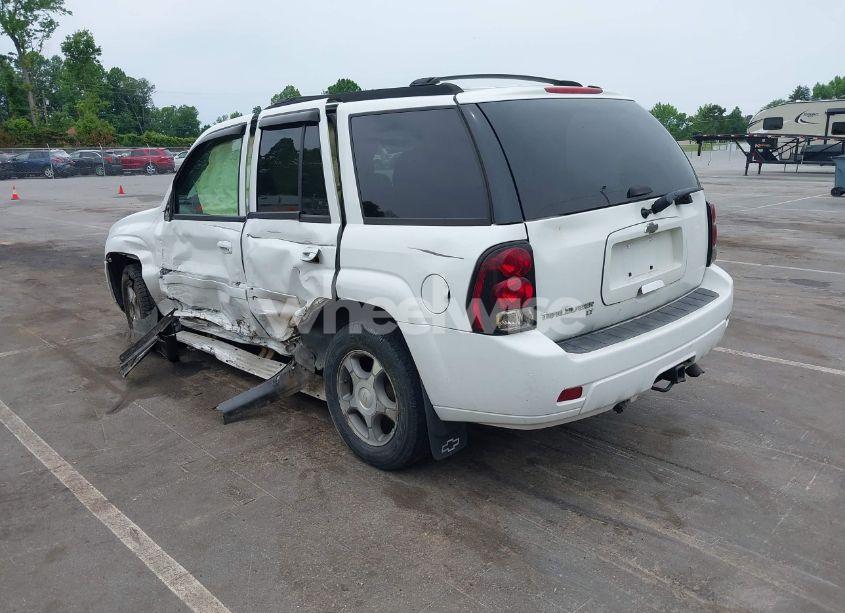 Photo 3 of 2008 Chevrolet Trailblazer LT (VIN 1GNDT13SX82222743)