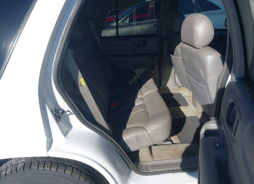 Photo 8 of 2002 Chevrolet Blazer LS (VIN 1GNDT13W02K111595)