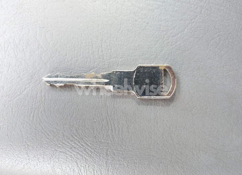 Photo 11 of 1996 Chevrolet Blazer (VIN 1GNDT13W0T2182667)