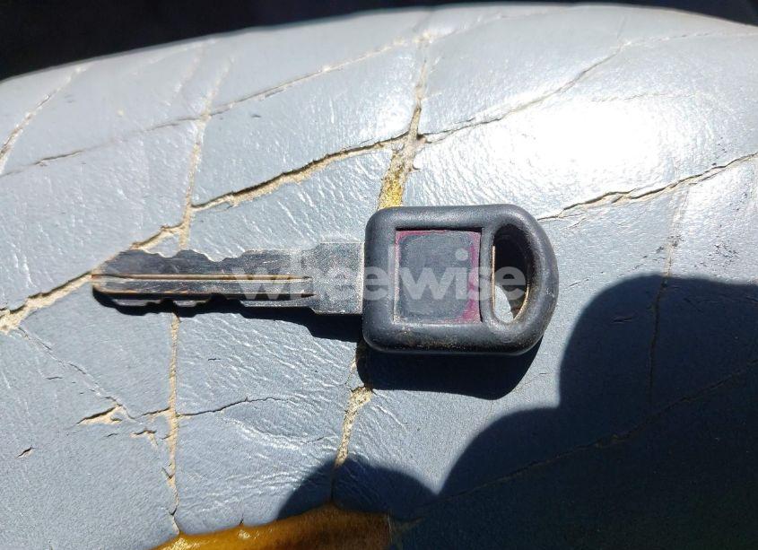 Photo 11 of 1997 Chevrolet Blazer LT (VIN 1GNDT13W0V2175348)