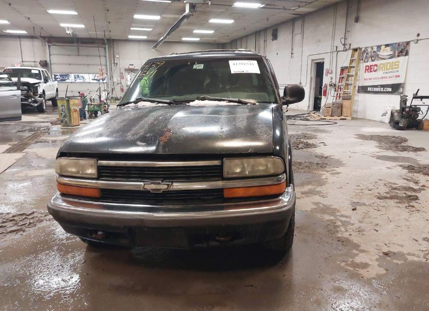 Photo 13 of 1998 Chevrolet Blazer LS (VIN 1GNDT13W0W2206731)