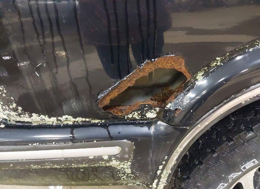 Photo 6 of 1998 Chevrolet Blazer LS (VIN 1GNDT13W0W2206731)