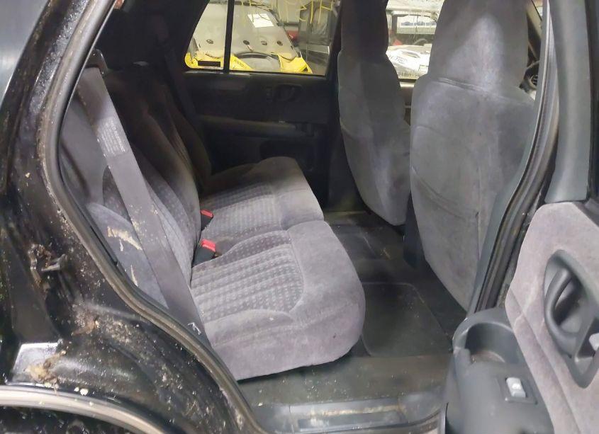 Photo 8 of 1998 Chevrolet Blazer LS (VIN 1GNDT13W0W2206731)