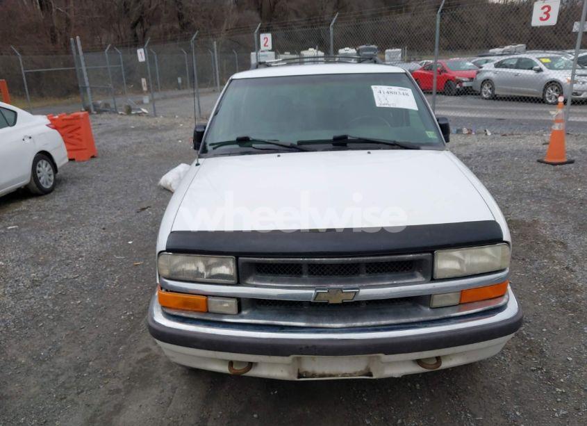 Photo 12 of 1999 Chevrolet Blazer LT (VIN 1GNDT13W0X2207959)