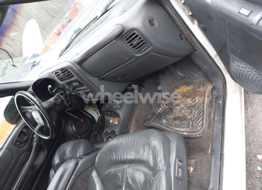 Photo 5 of 1999 Chevrolet Blazer LT (VIN 1GNDT13W0X2207959)