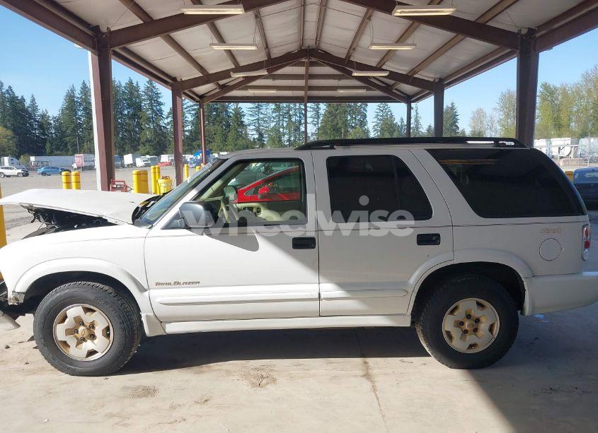 Photo 15 of 2000 Chevrolet Blazer TRAILBLAZER (VIN 1GNDT13W0Y2159624)