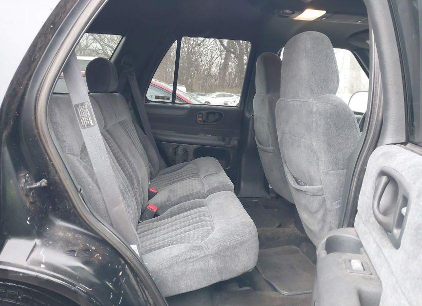 Photo 8 of 2000 Chevrolet Blazer LS (VIN 1GNDT13W0Y2178030)