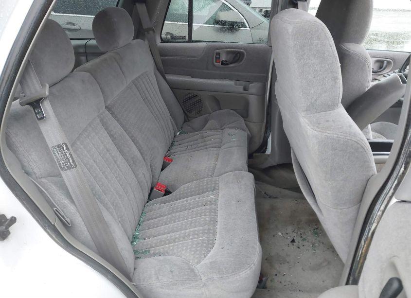 Photo 8 of 2001 Chevrolet Blazer LS (VIN 1GNDT13W112139940)