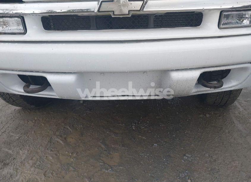 Photo 6 of 2002 Chevrolet Blazer LS (VIN 1GNDT13W12K155699)