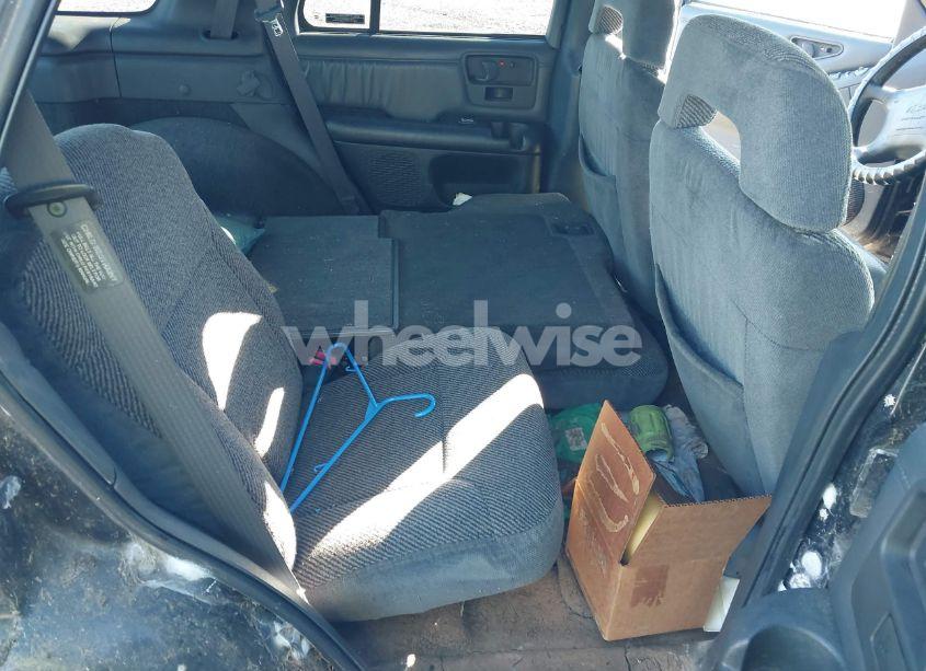 Photo 8 of 1997 Chevrolet Blazer (VIN 1GNDT13W1V2146800)