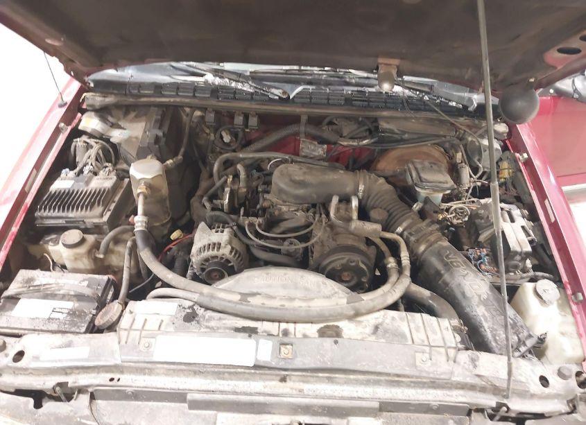 Photo 10 of 1997 Chevrolet Blazer LS (VIN 1GNDT13W1VK202136)