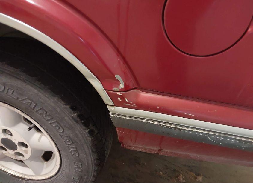 Photo 13 of 1997 Chevrolet Blazer LS (VIN 1GNDT13W1VK202136)