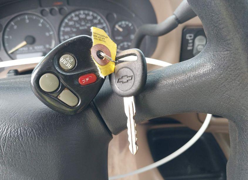 Photo 11 of 2001 Chevrolet Blazer LS (VIN 1GNDT13W212189097)