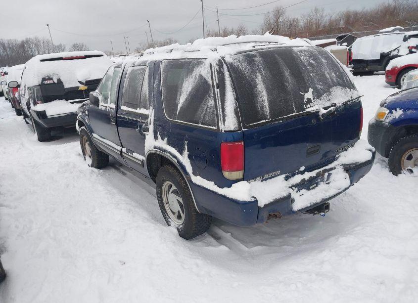 Photo 3 of 2001 Chevrolet Blazer LT (VIN 1GNDT13W212229095)