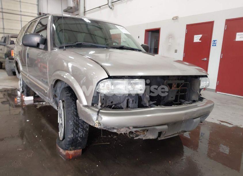 Photo 6 of 2002 Chevrolet Blazer LS (VIN 1GNDT13W22K213187)