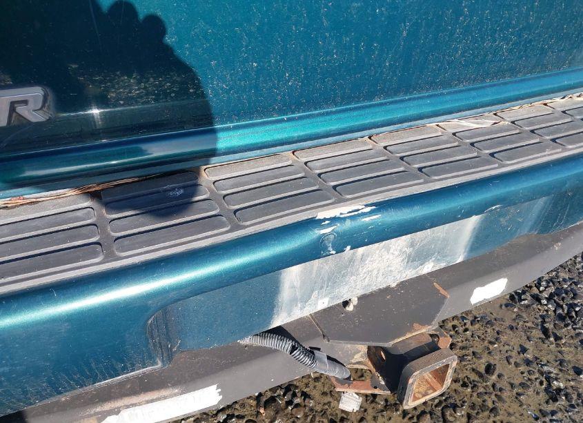 Photo 6 of 1996 Chevrolet Blazer (VIN 1GNDT13W2T2116301)