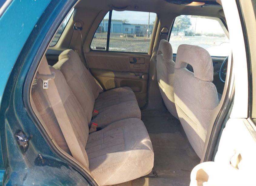 Photo 8 of 1996 Chevrolet Blazer (VIN 1GNDT13W2T2116301)