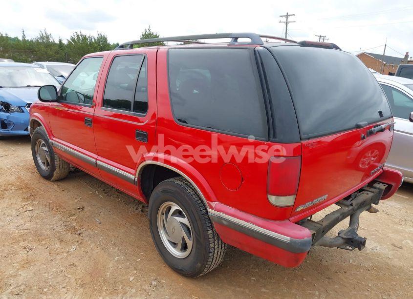 Photo 3 of 1997 Chevrolet Blazer LT (VIN 1GNDT13W2V2103356)