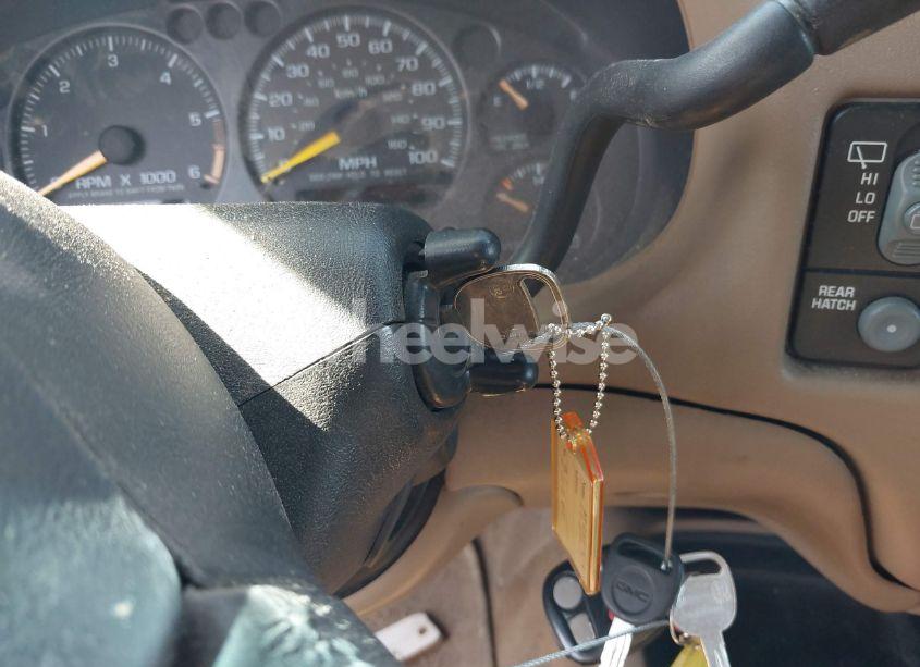 Photo 11 of 1999 Chevrolet Blazer LT (VIN 1GNDT13W2X2141740)