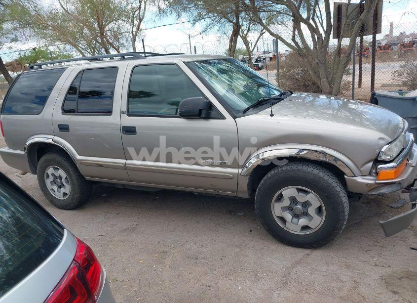 Photo 14 of 2002 Chevrolet Blazer LS (VIN 1GNDT13W32K218169)