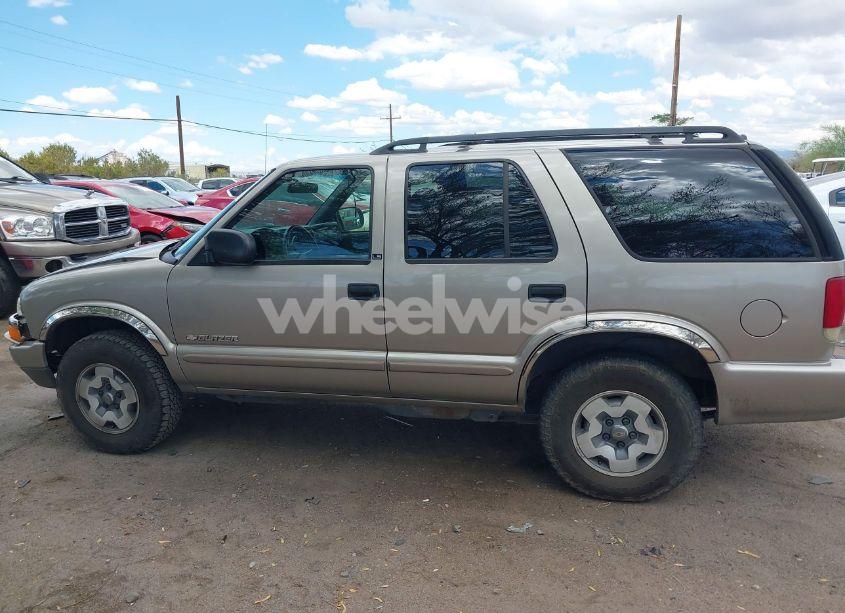 Photo 15 of 2002 Chevrolet Blazer LS (VIN 1GNDT13W32K218169)
