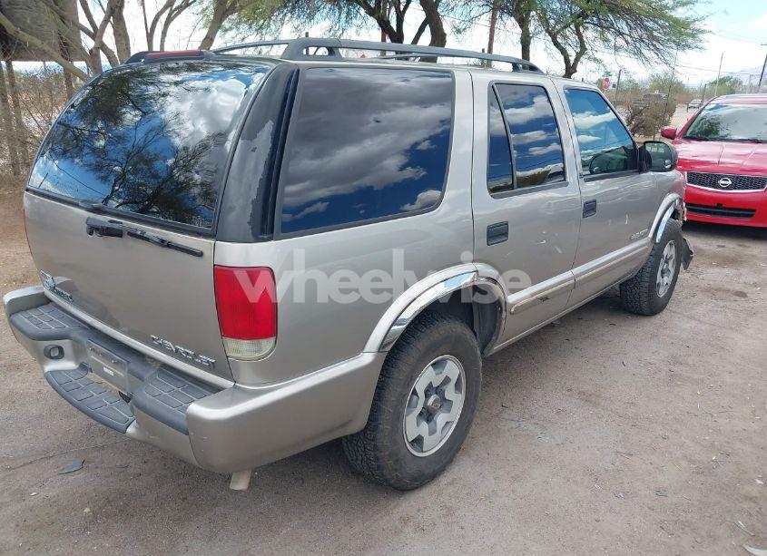 Photo 4 of 2002 Chevrolet Blazer LS (VIN 1GNDT13W32K218169)