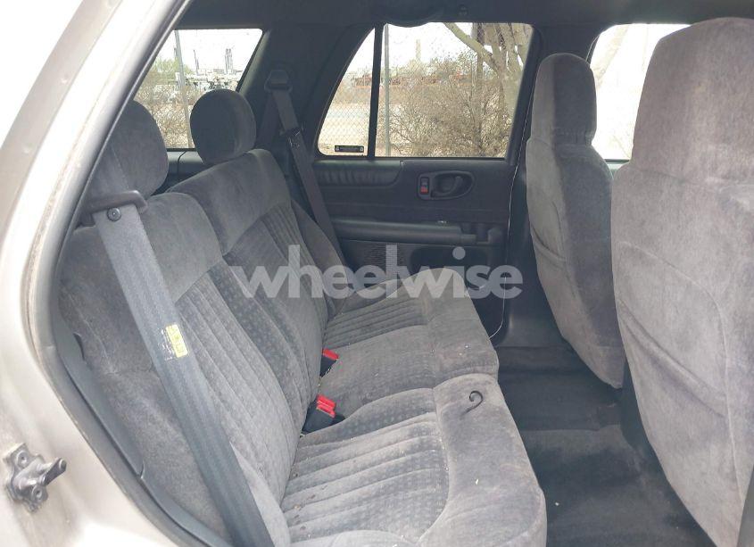 Photo 8 of 2002 Chevrolet Blazer LS (VIN 1GNDT13W32K218169)