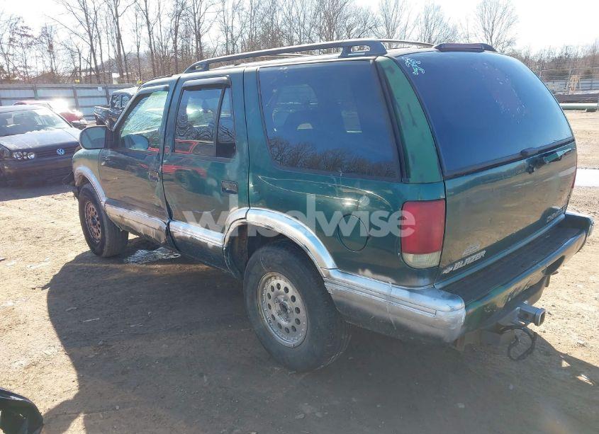 Photo 3 of 1997 Chevrolet Blazer LS (VIN 1GNDT13W3V2147849)