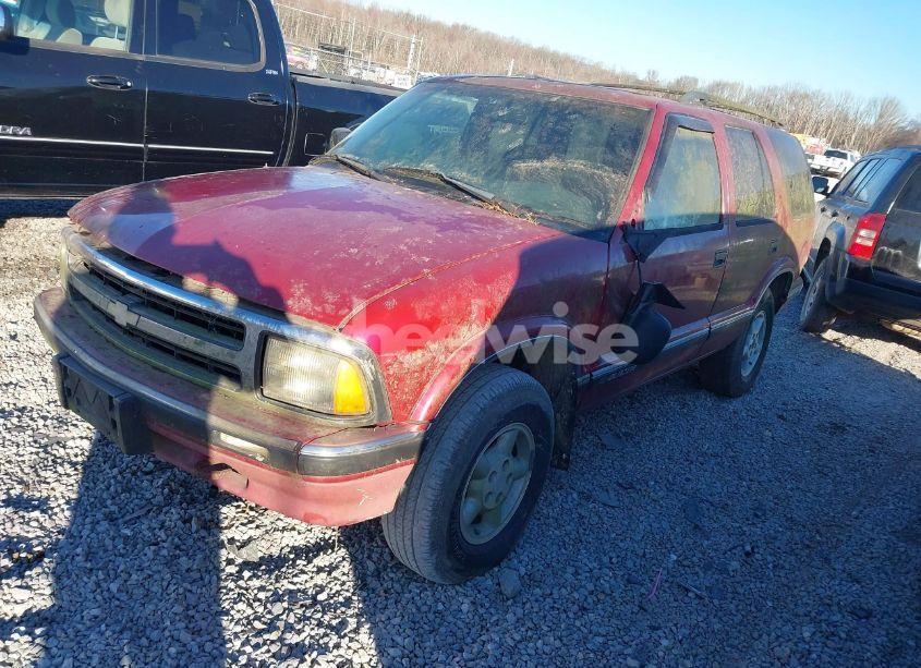 Photo 2 of 1997 Chevrolet Blazer LS (VIN 1GNDT13W3V2232285)
