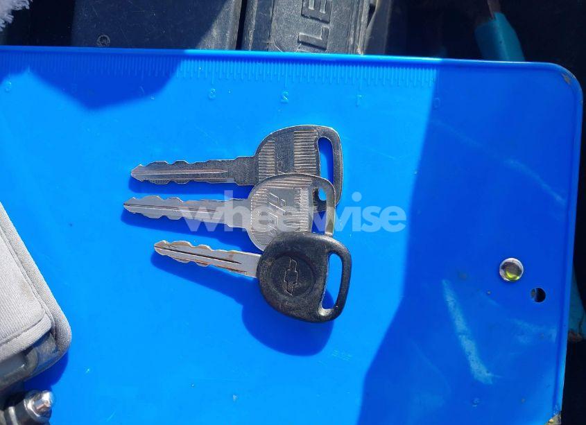 Photo 11 of 1999 Chevrolet Blazer LS (VIN 1GNDT13W3X2139883)