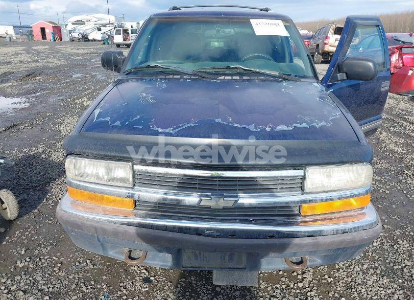 Photo 6 of 1999 Chevrolet Blazer LS (VIN 1GNDT13W3X2139883)