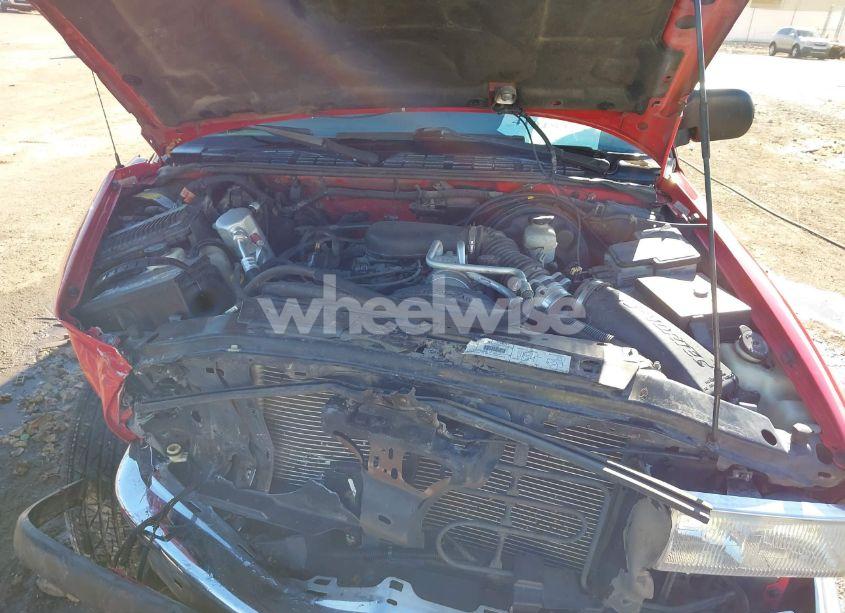 Photo 10 of 2000 Chevrolet Blazer LS (VIN 1GNDT13W3Y2210047)