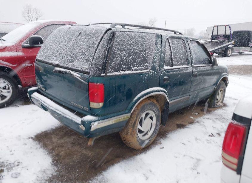 Photo 4 of 1997 Chevrolet Blazer LT (VIN 1GNDT13W4V2223157)