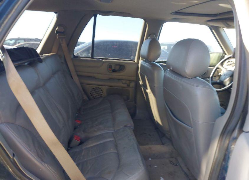 Photo 8 of 1999 Chevrolet Blazer LT (VIN 1GNDT13W4X2208421)