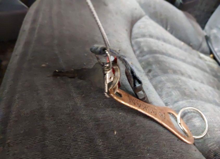 Photo 11 of 2000 Chevrolet Blazer LS (VIN 1GNDT13W4YK282097)