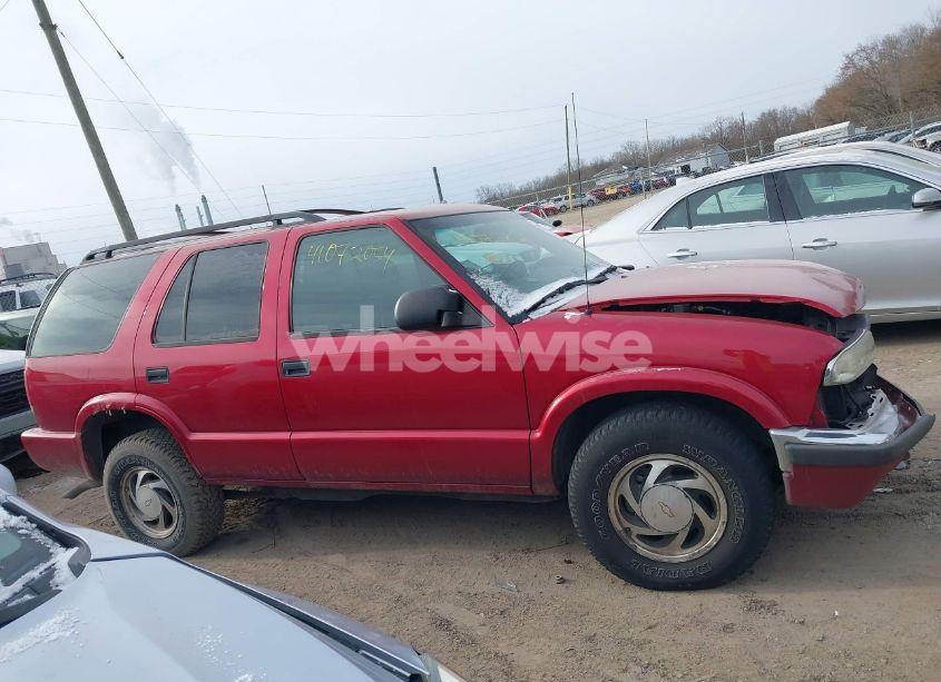 Photo 14 of 2001 Chevrolet Blazer LT (VIN 1GNDT13W512197940)