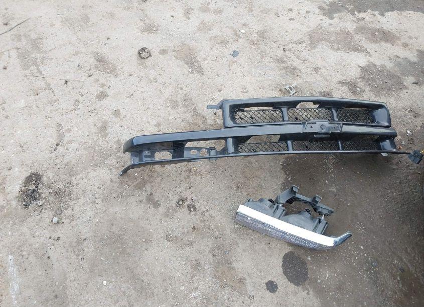 Photo 12 of 2001 Chevrolet Blazer LT (VIN 1GNDT13W51K263614)