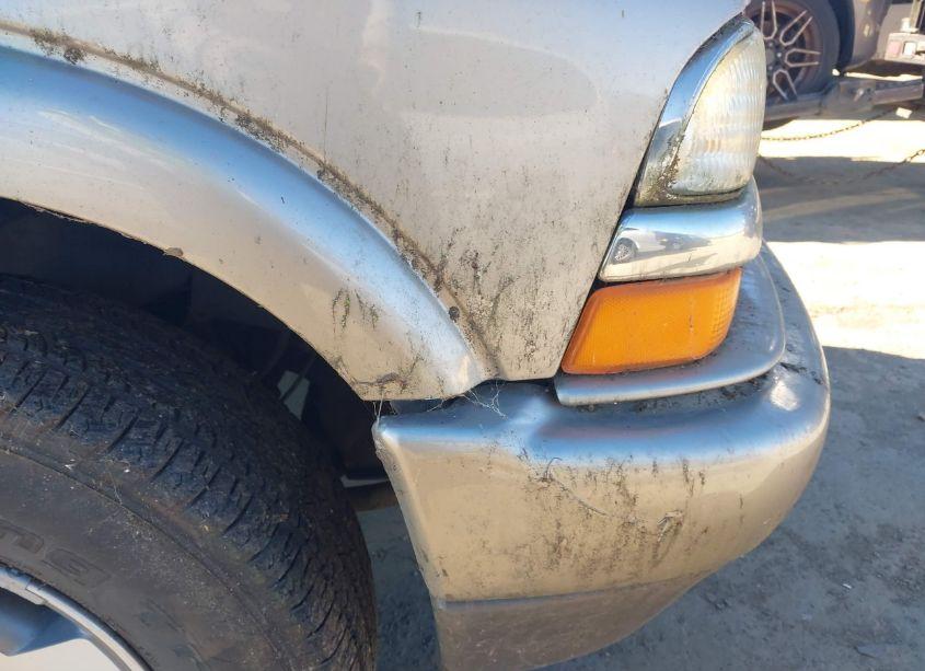 Photo 6 of 2002 Chevrolet Blazer LS (VIN 1GNDT13W52K213071)