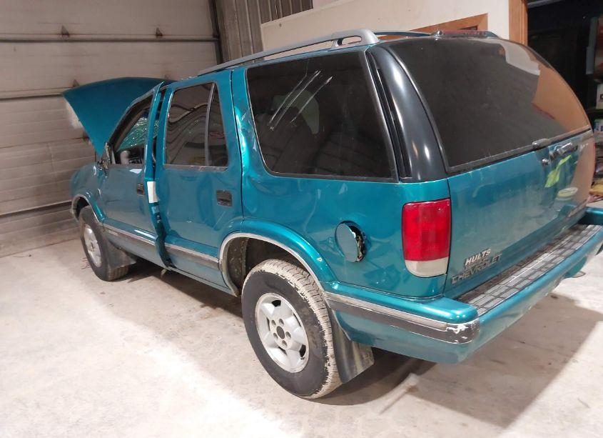 Photo 3 of 1995 Chevrolet Blazer (VIN 1GNDT13W5S2254901)