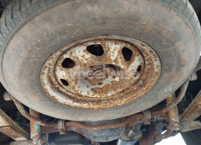 Photo 12 of 2000 Chevrolet Blazer LT (VIN 1GNDT13W5Y2244197)