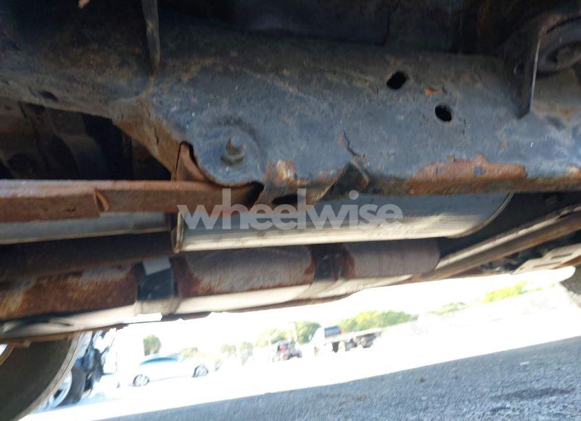 Photo 6 of 2000 Chevrolet Blazer LT (VIN 1GNDT13W5Y2244197)