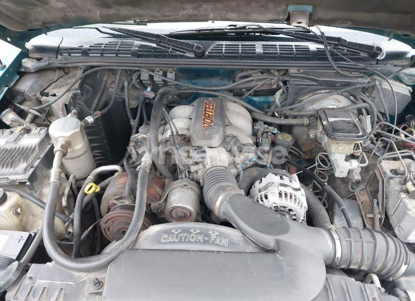 Photo 10 of 1995 Chevrolet Blazer (VIN 1GNDT13W6S2148232)