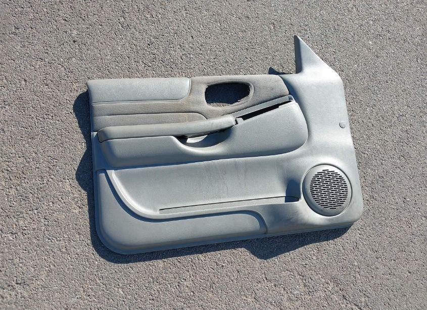 Photo 12 of 2000 Chevrolet Blazer LT (VIN 1GNDT13W6Y2338749)