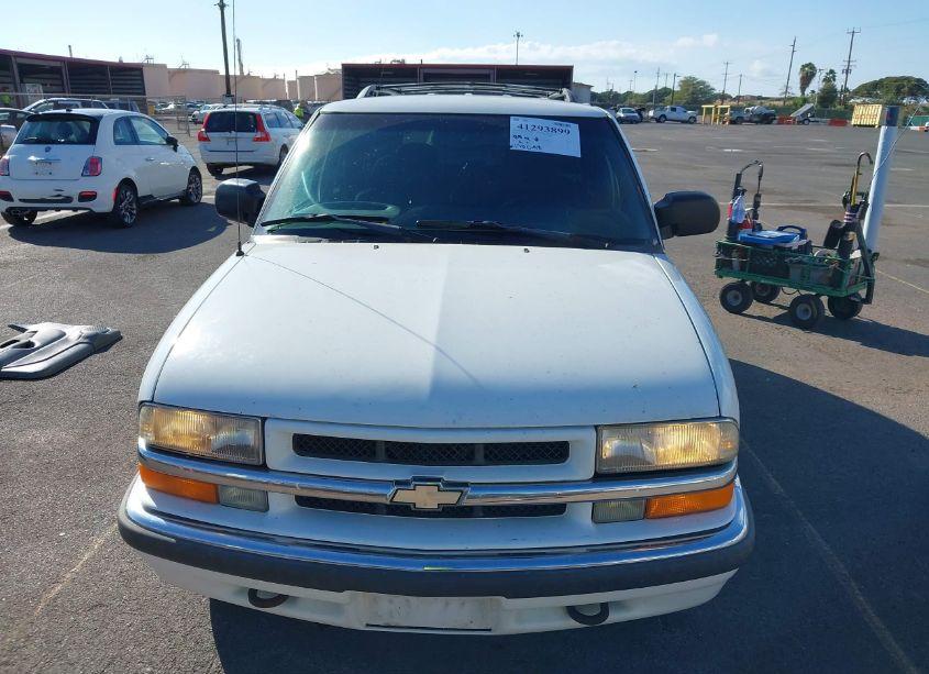 Photo 6 of 2000 Chevrolet Blazer LT (VIN 1GNDT13W6Y2338749)