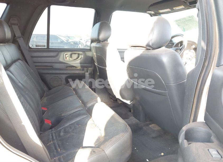 Photo 8 of 2000 Chevrolet Blazer LT (VIN 1GNDT13W6Y2383741)