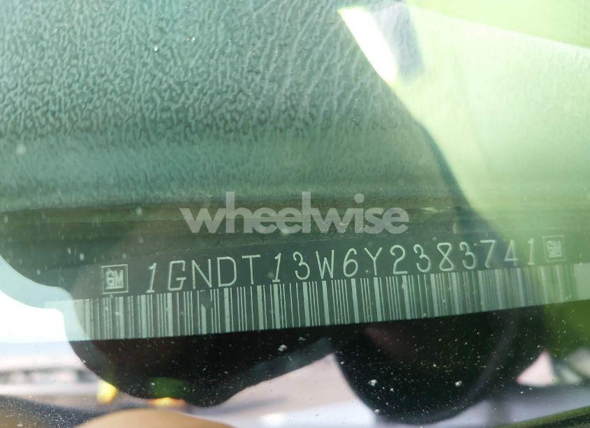 Photo 9 of 2000 Chevrolet Blazer LT (VIN 1GNDT13W6Y2383741)