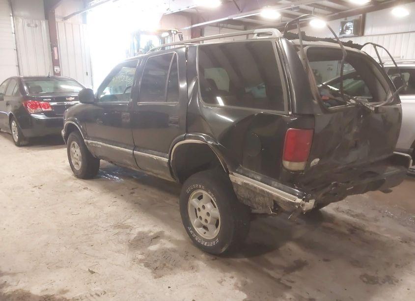 Photo 3 of 1997 Chevrolet Blazer LS (VIN 1GNDT13W7V2175878)